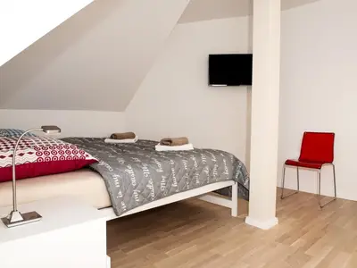 Schlafzimmer 2