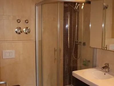 INSIDE, BATHROOM