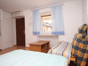 19125814-Ferienwohnung-2-Basanija-300x225-3