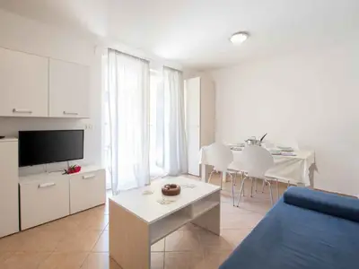 Ferienwohnung für 4 Personen (45 m²) in Basanija 9/10