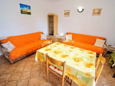 Ferienwohnung für 4 Personen (50 m²) in Basanija 10/10