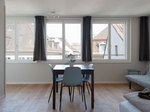 21945741-Ferienwohnung-4-Basel-300x225-3