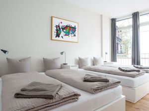 21945763-Ferienwohnung-6-Basel-300x225-1