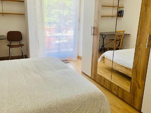 24007187-Ferienwohnung-5-Basel-300x225-2