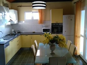 23448206-Ferienwohnung-6-Basina-300x225-3