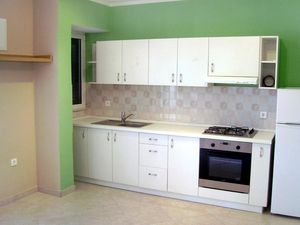 23927913-Ferienwohnung-4-Basina-300x225-3