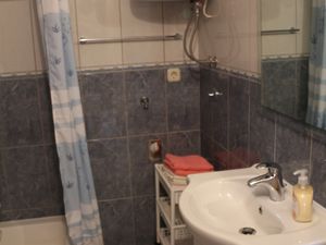 23931487-Ferienwohnung-4-Basina-300x225-4