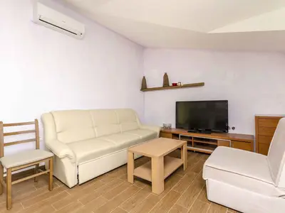 Ferienwohnung für 6 Personen (80 m²) in Basina 8/10