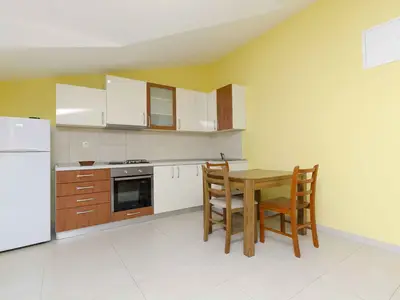Ferienwohnung für 6 Personen (80 m²) in Basina 9/10