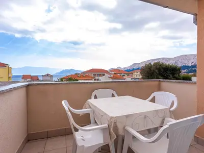 Ferienwohnung für 5 Personen (50 m²) in Baška 1/10