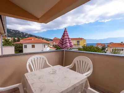 Ferienwohnung für 7 Personen (65 m²) in Baška 1/10