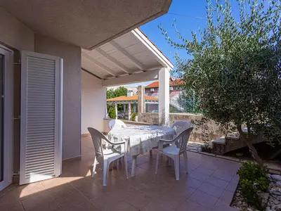 Ferienwohnung für 3 Personen (40 m²) in Baška 1/10