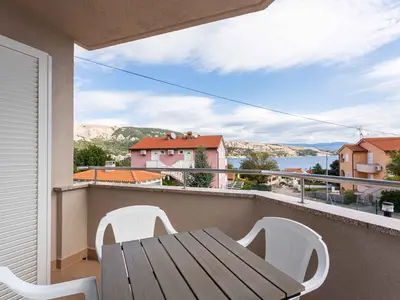 Ferienwohnung für 3 Personen (35 m²) in Baška 1/10