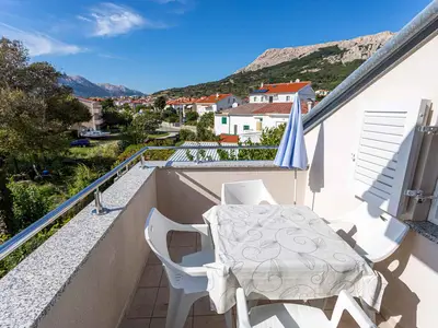 Ferienwohnung für 5 Personen (50 m²) in Baška 1/10