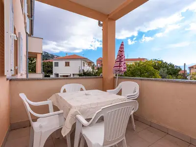 Ferienwohnung für 7 Personen (70 m²) in Baška 1/10