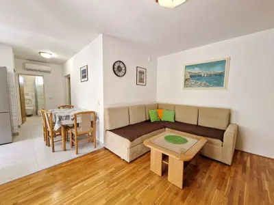 Ferienwohnung für 5 Personen (50 m²) in Baška 1/10
