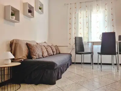 Ferienwohnung für 3 Personen (32 m²) in Baška 1/10
