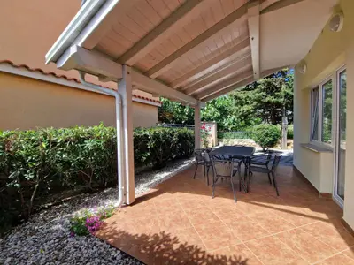 Ferienwohnung für 5 Personen (50 m²) in Baška 1/10