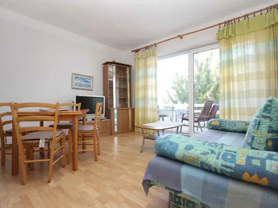 Ferienwohnung für 5 Personen (50 m²) in Baška 1/10