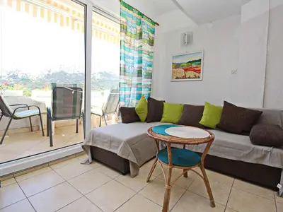 Ferienwohnung für 5 Personen (50 m²) in Baška 1/10