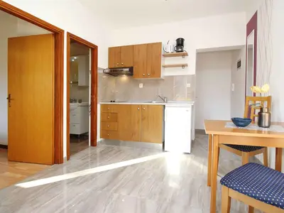 Ferienwohnung für 2 Personen (35 m²) in Baška 3/10