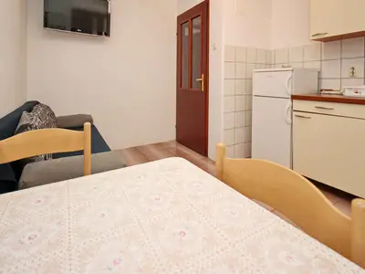 Ferienwohnung für 2 Personen (25 m²) in Baška 8/10