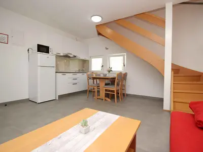 Ferienwohnung für 4 Personen (53 m²) in Baška 1/10