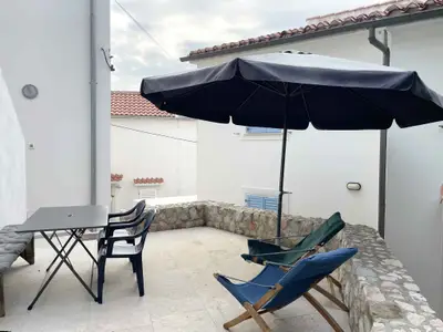Ferienwohnung für 2 Personen (30 m²) in Baška 1/10