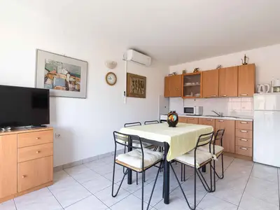Ferienwohnung für 4 Personen (57 m²) in Baška 6/10