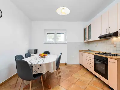 Ferienwohnung für 6 Personen (100 m²) in Baška 8/10