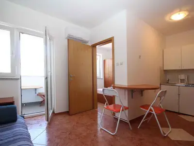 Ferienwohnung für 2 Personen (27 m²) in Baška 1/10