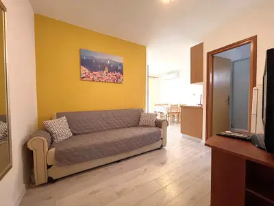 Ferienwohnung für 3 Personen (32 m²) in Baška 1/10