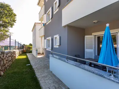 Ferienwohnung für 3 Personen (40 m²) in Baška 3/10