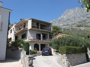 Ferienwohnung für 8 Personen in Baska Voda