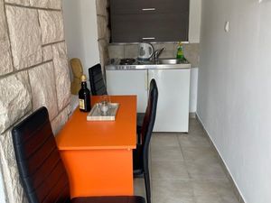 23945180-Ferienwohnung-2-Baska Voda-300x225-5