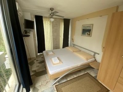 Ferienwohnung für 4 Personen (55 m²) in Baska Voda 5/10