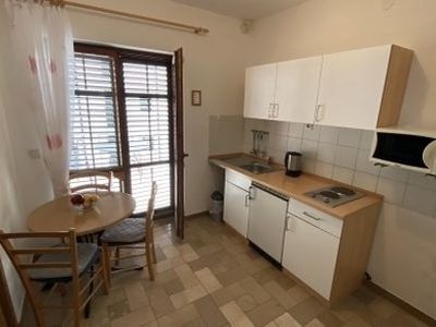 Ferienwohnung für 3 Personen (25 m²) in Baska Voda 3/10