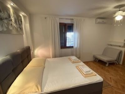 Ferienwohnung für 3 Personen (25 m²) in Baska Voda 5/10