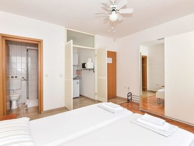 Ferienwohnung für 2 Personen (20 m²) in Baska Voda 4/10