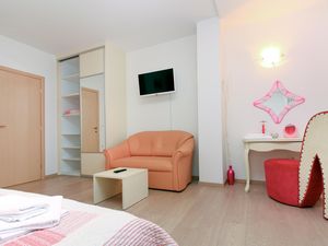 23762333-Ferienwohnung-6-Baska Voda-300x225-5