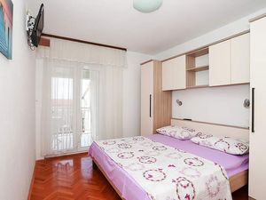 18950088-Ferienwohnung-2-Baska Voda-300x225-3