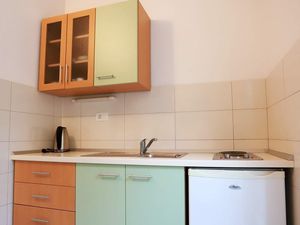 19162314-Ferienwohnung-2-Baska Voda-300x225-3