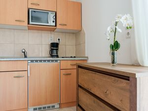 21755787-Ferienwohnung-2-Baska Voda-300x225-3