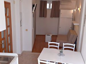 23964519-Ferienwohnung-4-Baska Voda-300x225-5