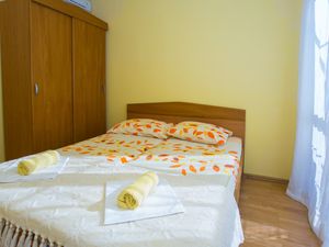 23929550-Ferienwohnung-4-Baska Voda-300x225-3