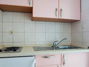 Ferienwohnung für 3 Personen (25 m²) in Baska Voda