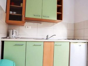 24058909-Ferienwohnung-3-Baska Voda-300x225-3