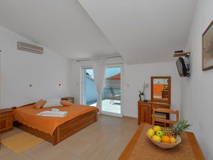 Ferienwohnung für 2 Personen (30 m²) in Baska Voda