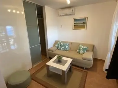 Ferienwohnung für 4 Personen (70 m²) in Baska Voda 3/10