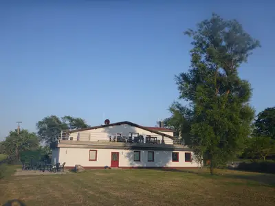 ExteriorSummer